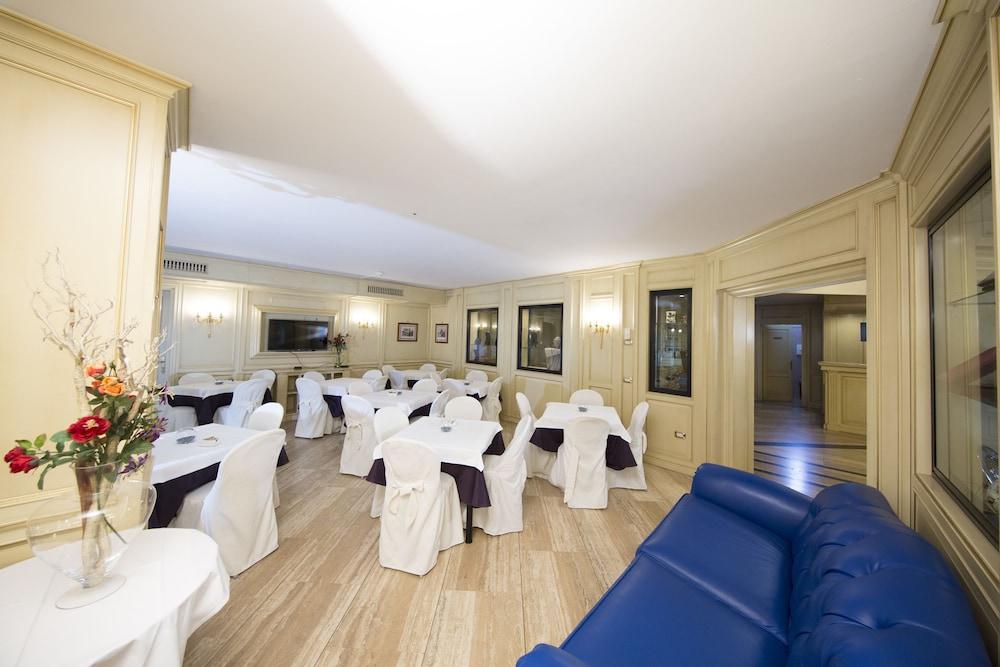 Mancini Park Hotel Rome Buitenkant foto