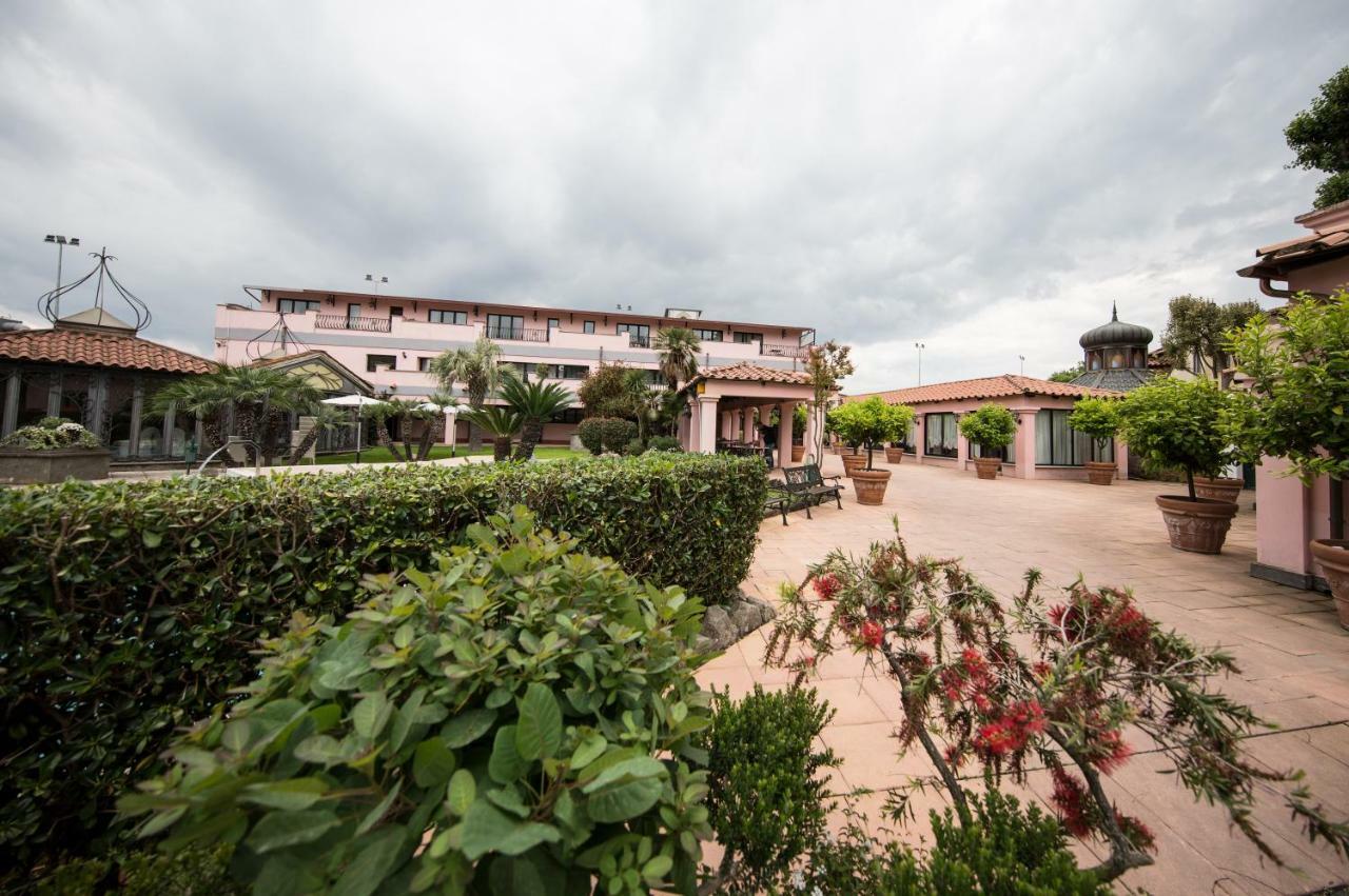 Mancini Park Hotel Rome Buitenkant foto