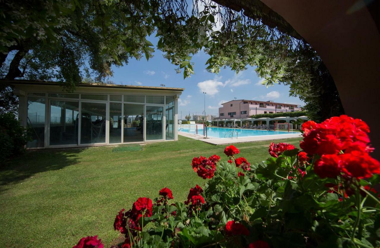 Mancini Park Hotel Rome Buitenkant foto